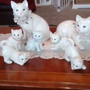 🐱 Expensive Large Beautiful Vintage Ceramic White Cat Set